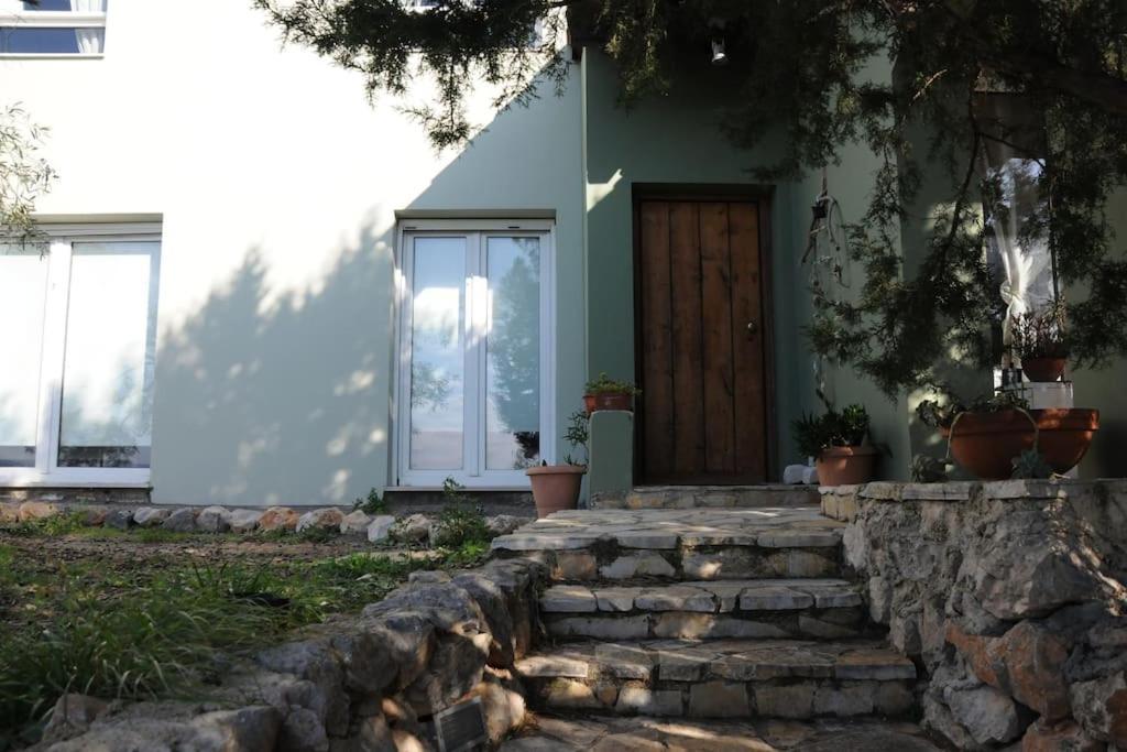 Apartamento Melolia Estate Thebes Exterior foto
