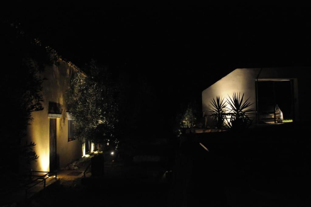 Apartamento Melolia Estate Thebes Habitación foto